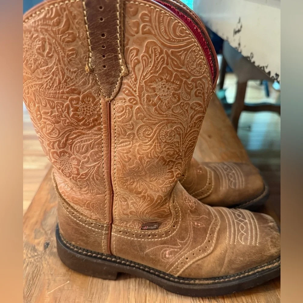 Justin Brown Embroidered Cowboy Boots